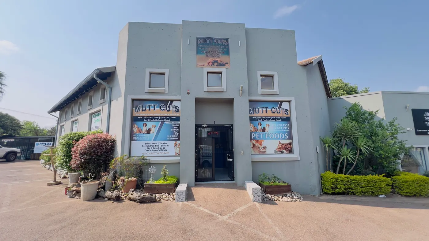 The Mutt Cuts parlour at 188 Koedoe Street, Wierdapark